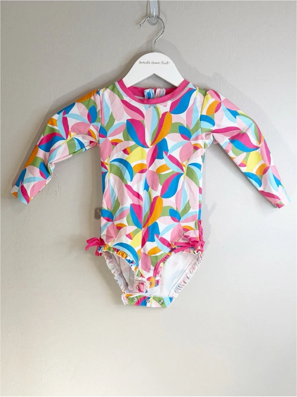 RUFFLE BUTTS Girls TROPICAL ADVENTURE Long Sleeve Rash Guard One Piece Swim 2T.
